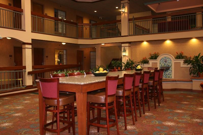 Auburn Place Hotel & Suites Cape Girardeau Interior photo
